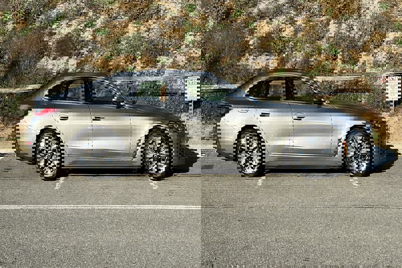 Used 2025 BMW i4 eDrive40 w/ Premium Package image 6