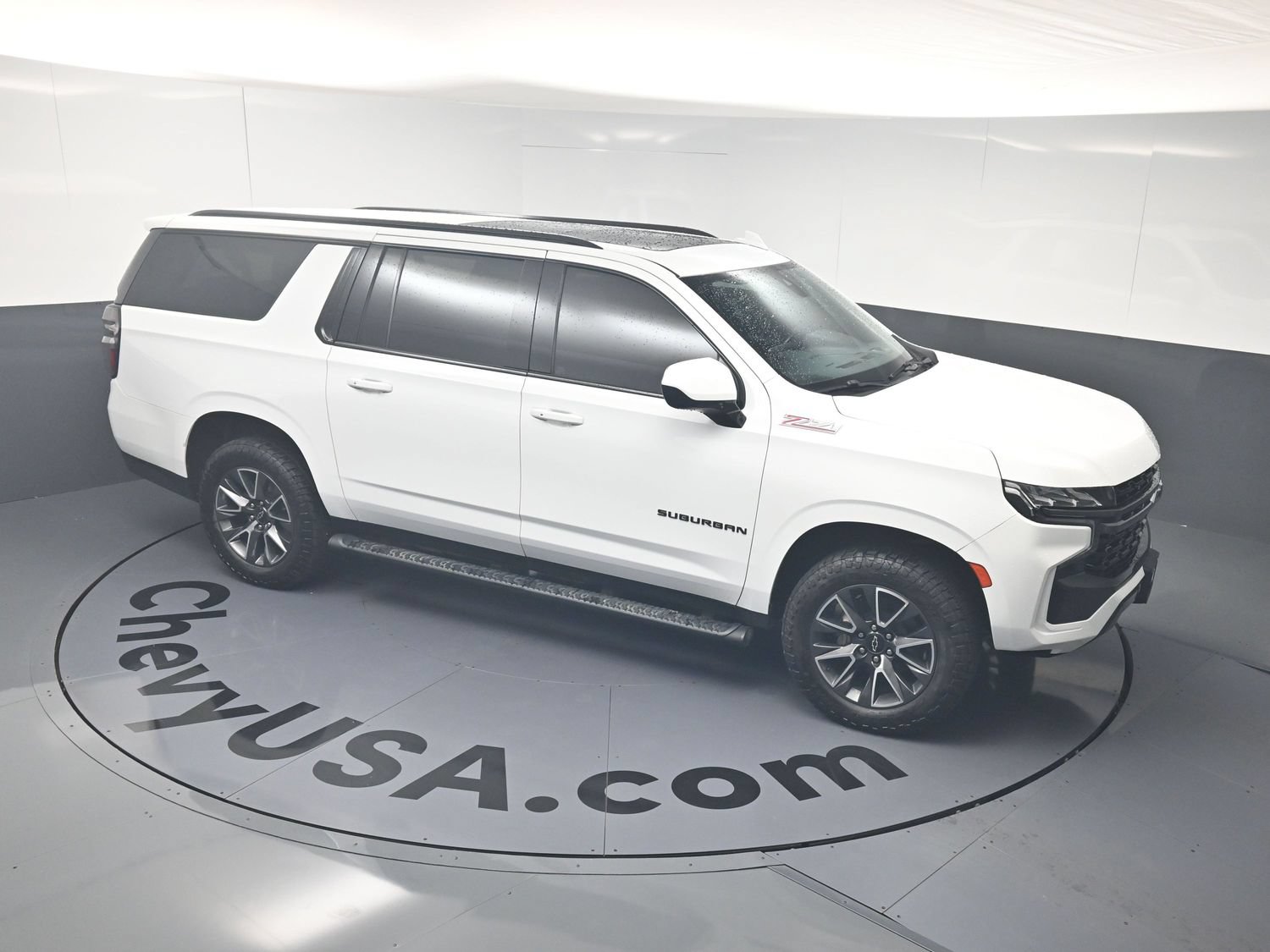 Used 2021 Chevrolet Suburban Z71 w/ Rear Media and Nav Package AWD/4WD image 34