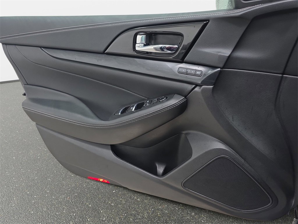 Used 2023 Nissan Maxima Platinum w/ Sport Mat Group image 27