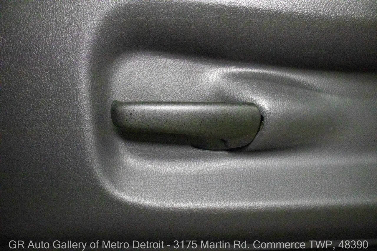 Used 1998 Dodge Ram 1500 Truck 2WD Regular Cab image 36