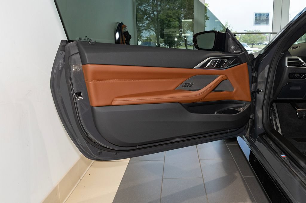 Used 2026 BMW M4 xDrive Competition AWD/4WD image 18