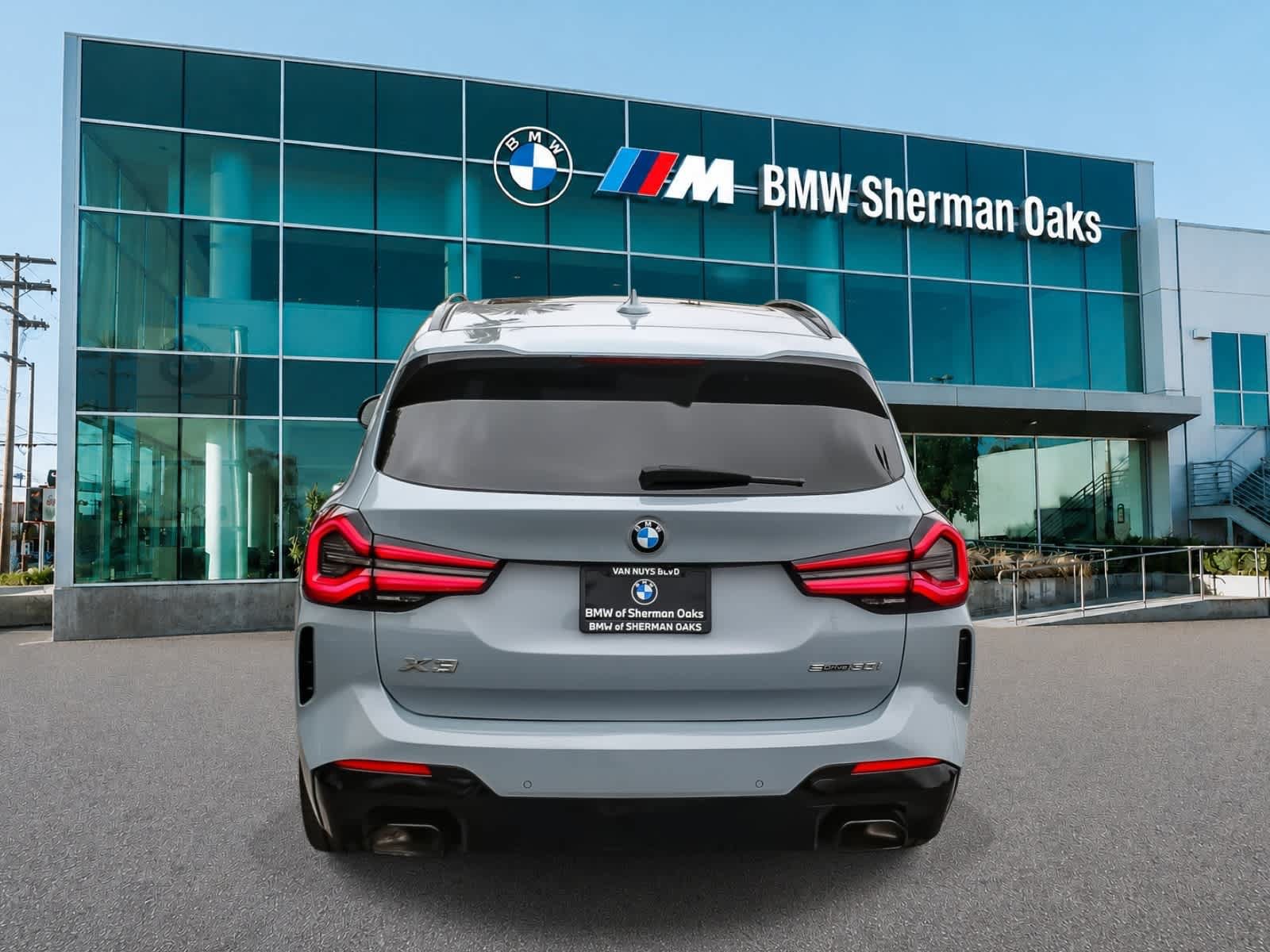 Used 2023 BMW X3 sDrive30i w/ M Sport Package RWD image 5