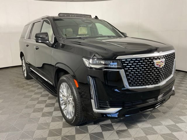 Certified 2024 Cadillac Escalade ESV Premium Luxury w/ Performance Package AWD/4WD image 3