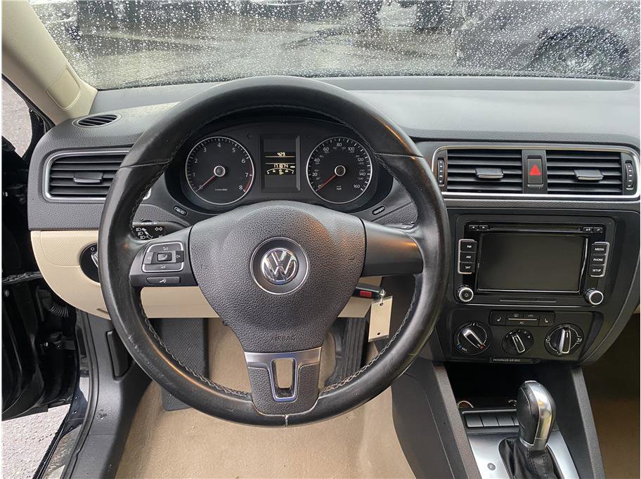 Used 2012 Volkswagen Jetta SE image 12