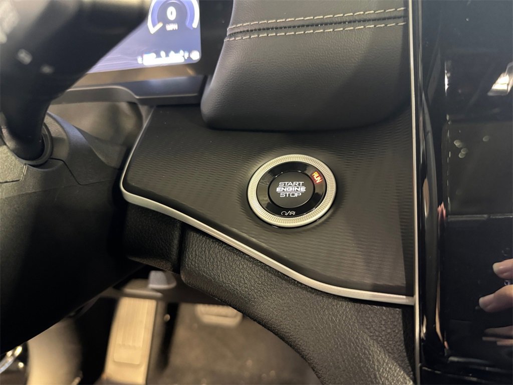 New 2025 Jeep Grand Cherokee Altitude image 29