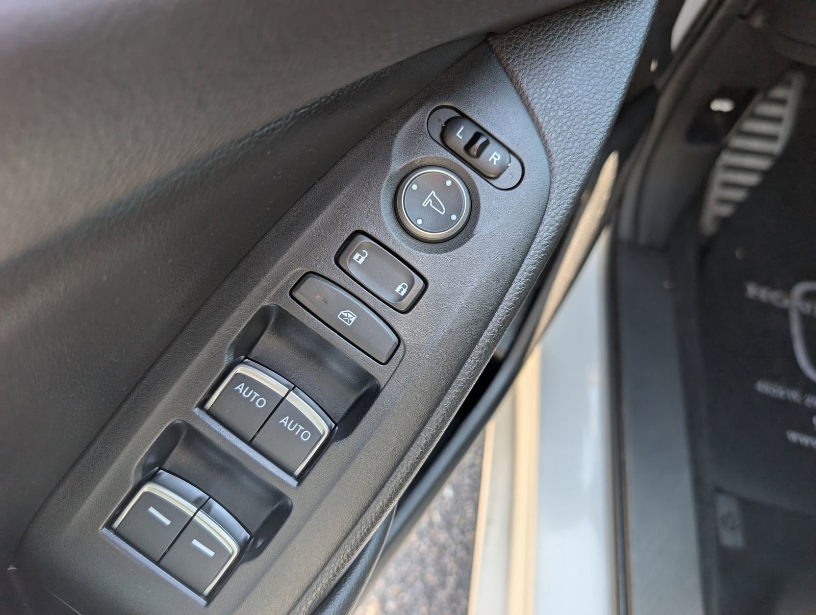 Used 2022 Honda Accord Sport image 14