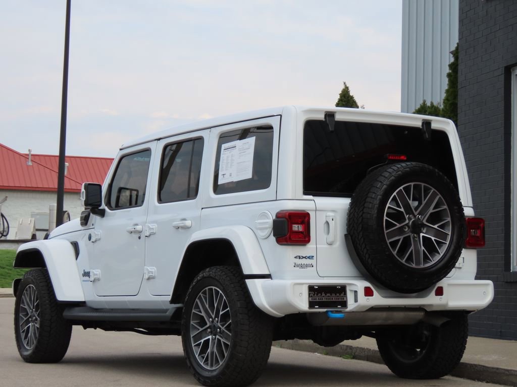 Used 2024 Jeep Wrangler High Altitude image 31