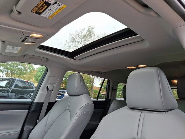 Used 2023 Toyota Highlander XLE image 21