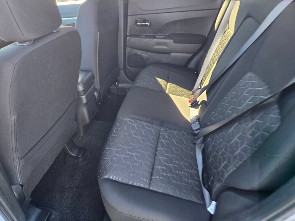 New 2027 Mitsubishi Outlander Sport ES AWD/4WD image 13