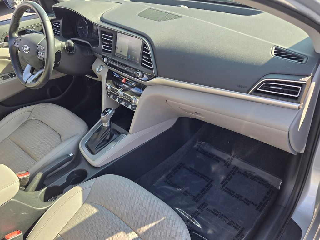 Used 2019 Hyundai Elantra Limited w/ Ultimate Package 02 image 16