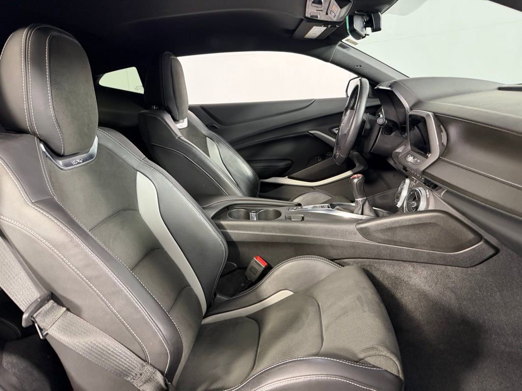 Used 2019 Chevrolet Camaro SS image 24
