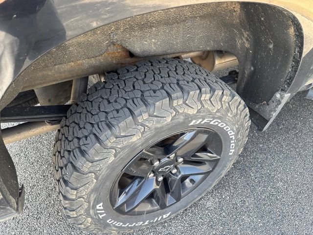 Used 2020 Chevrolet Silverado 1500 LT Trail Boss AWD/4WD image 11