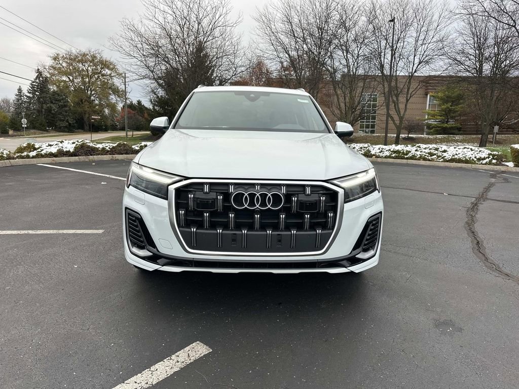 New 2025 Audi Q7 3.0T Premium Plus image 2