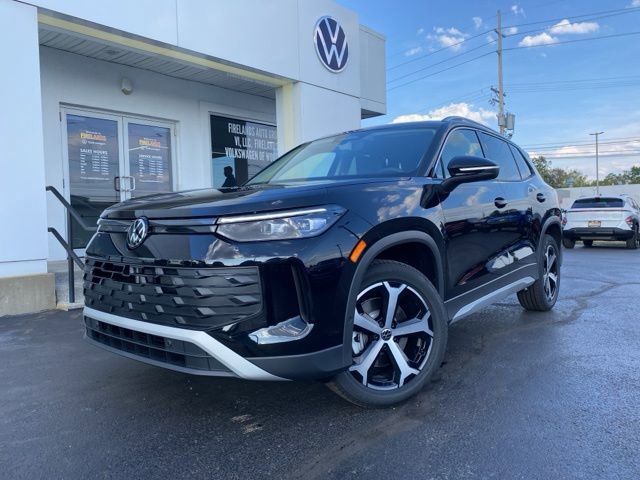 New 2025 Volkswagen Tiguan SE