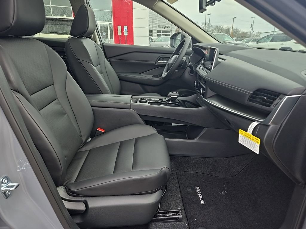 New 2026 Nissan Rogue SV image 27