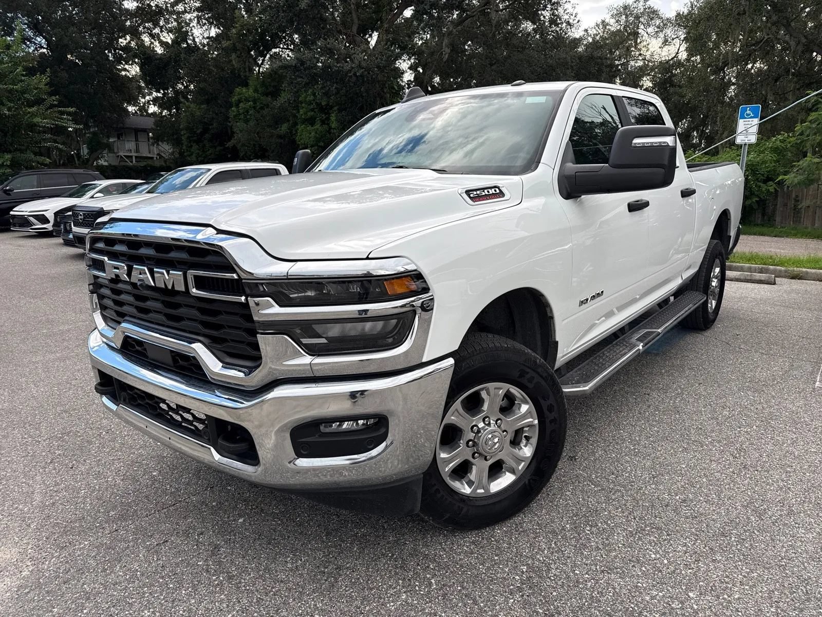 Used 2026 RAM 2500 Big Horn AWD/4WD image 2