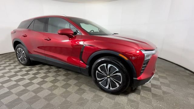 Used 2024 Chevrolet Blazer EV LT AWD/4WD image 2
