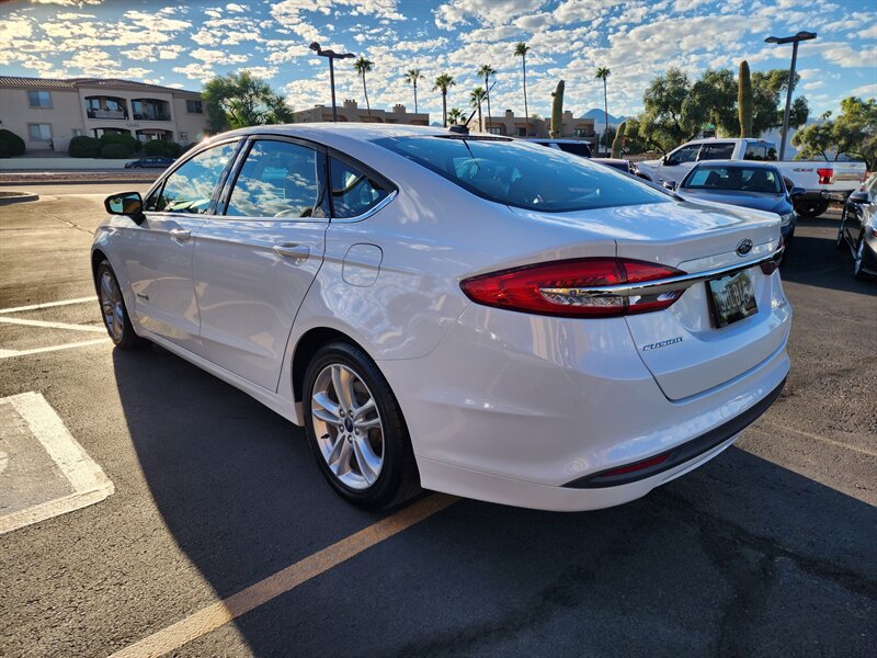 Used 2018 Ford Fusion S FWD image 5