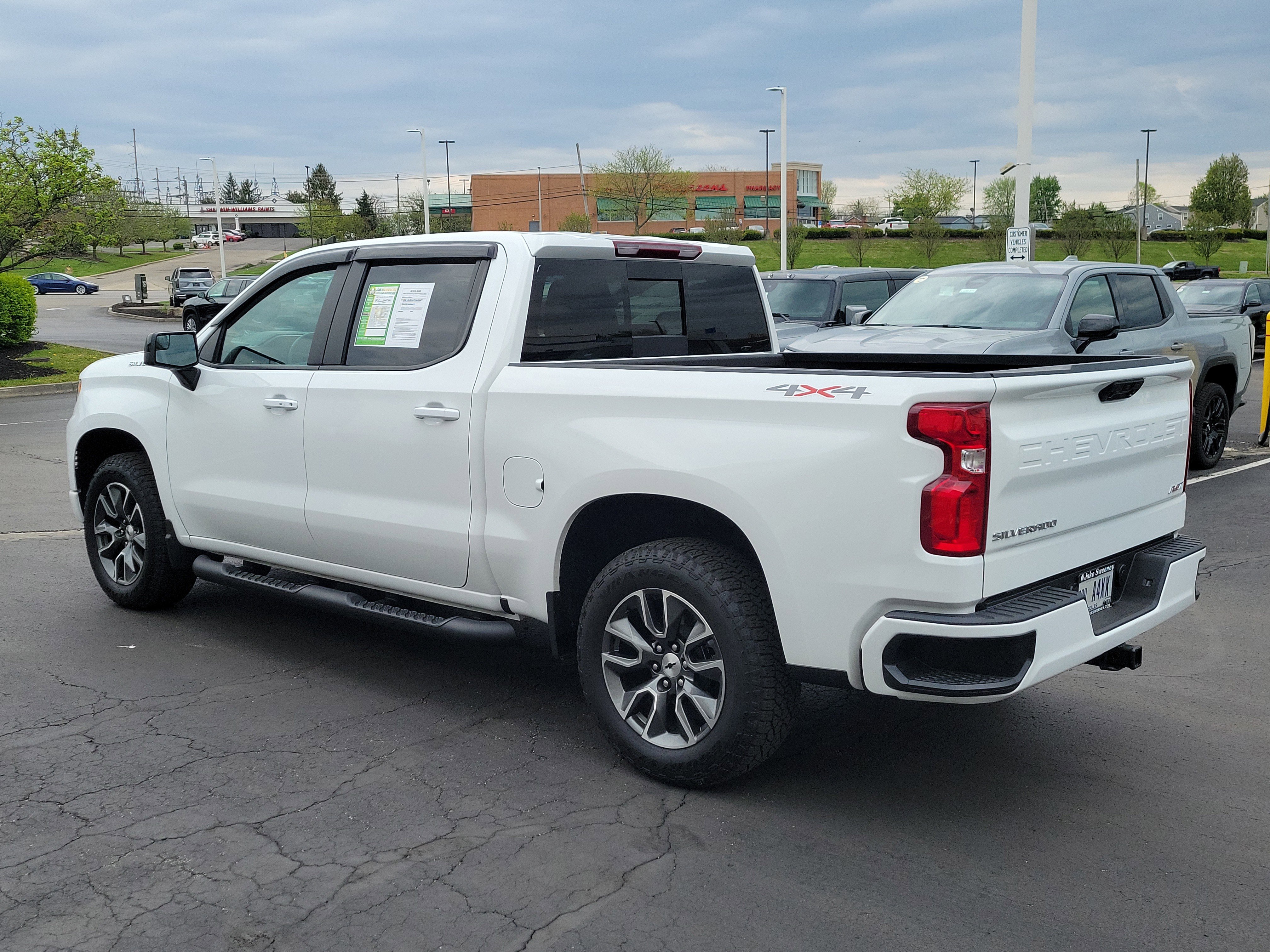 Used 2025 Chevrolet Silverado 1500 RST w/ Convenience Package II AWD/4WD image 3