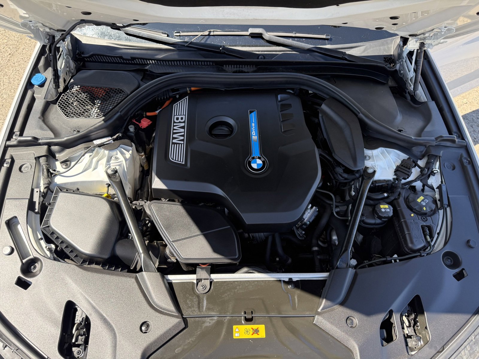 Used 2018 BMW 530e image 22