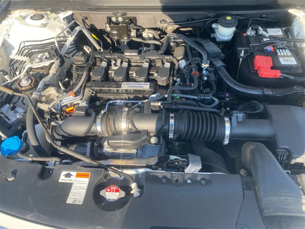 Used 2020 Honda Accord Sport image 30
