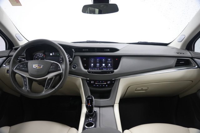 Used 2024 Cadillac XT5 Premium Luxury AWD/4WD image 37