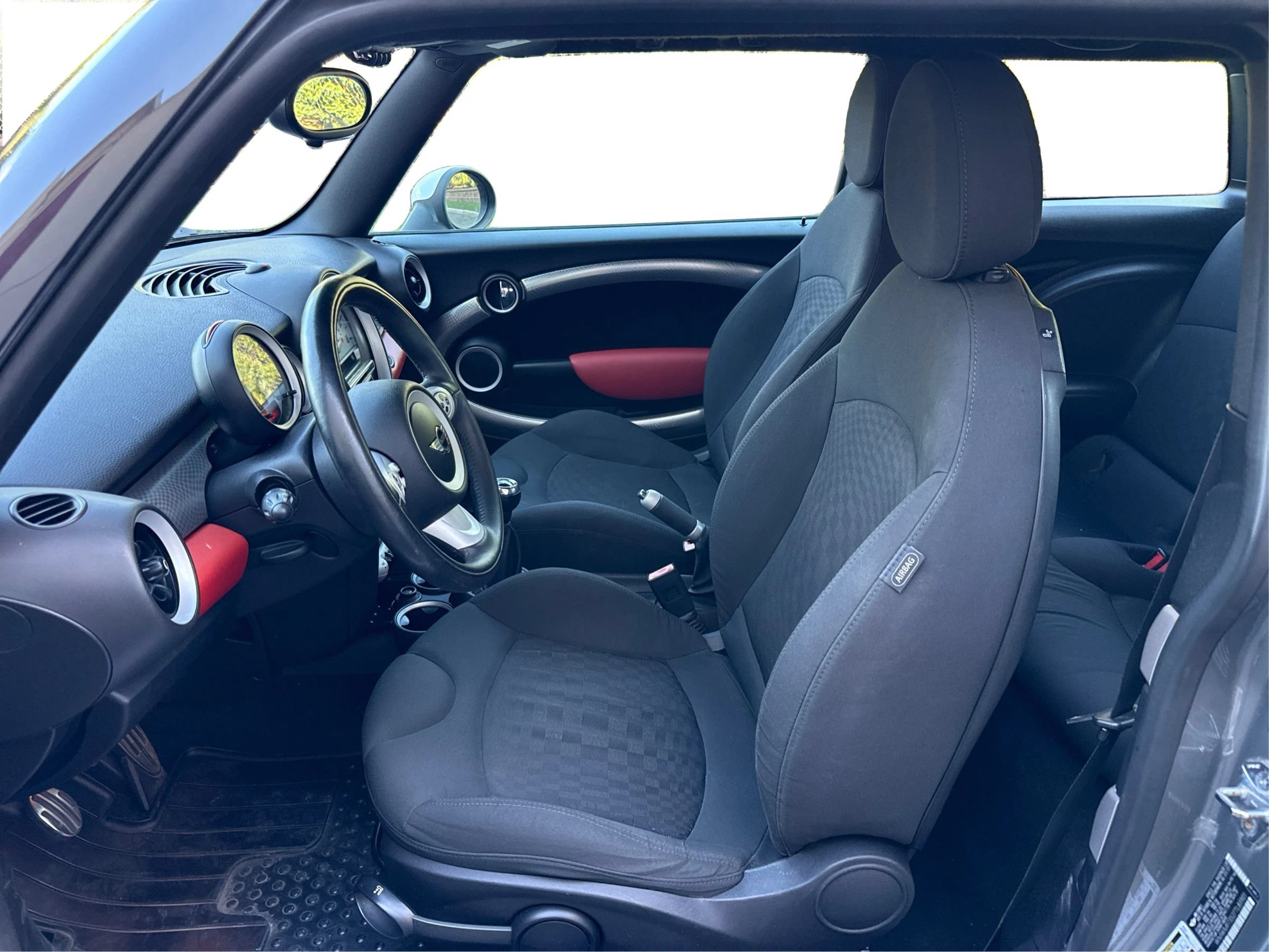 Used 2007 MINI Cooper S FWD image 9