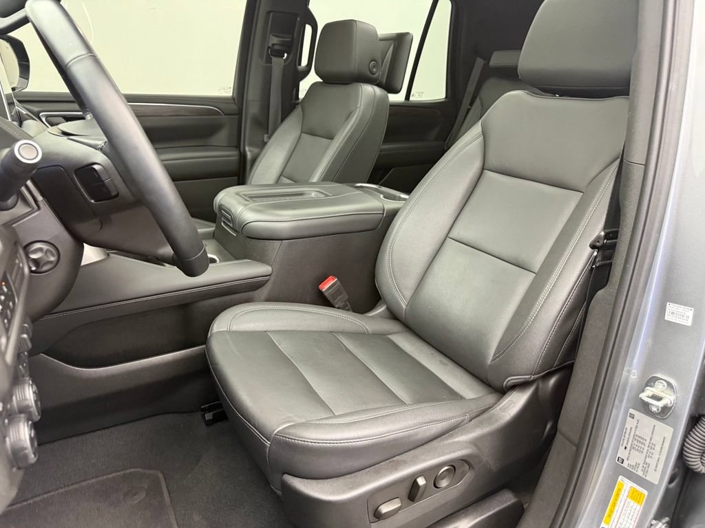 Used 2023 Chevrolet Tahoe Z71 w/ Z71 Off-Road Package AWD/4WD image 24