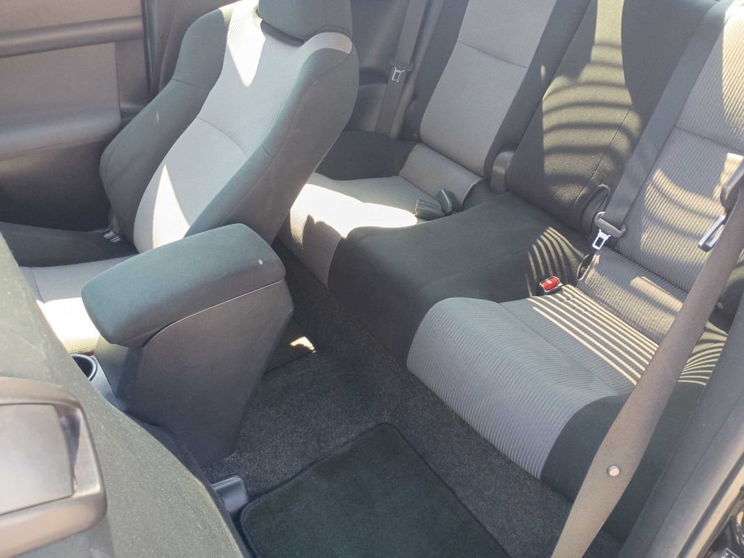 Used 2015 Scion tC FWD image 9