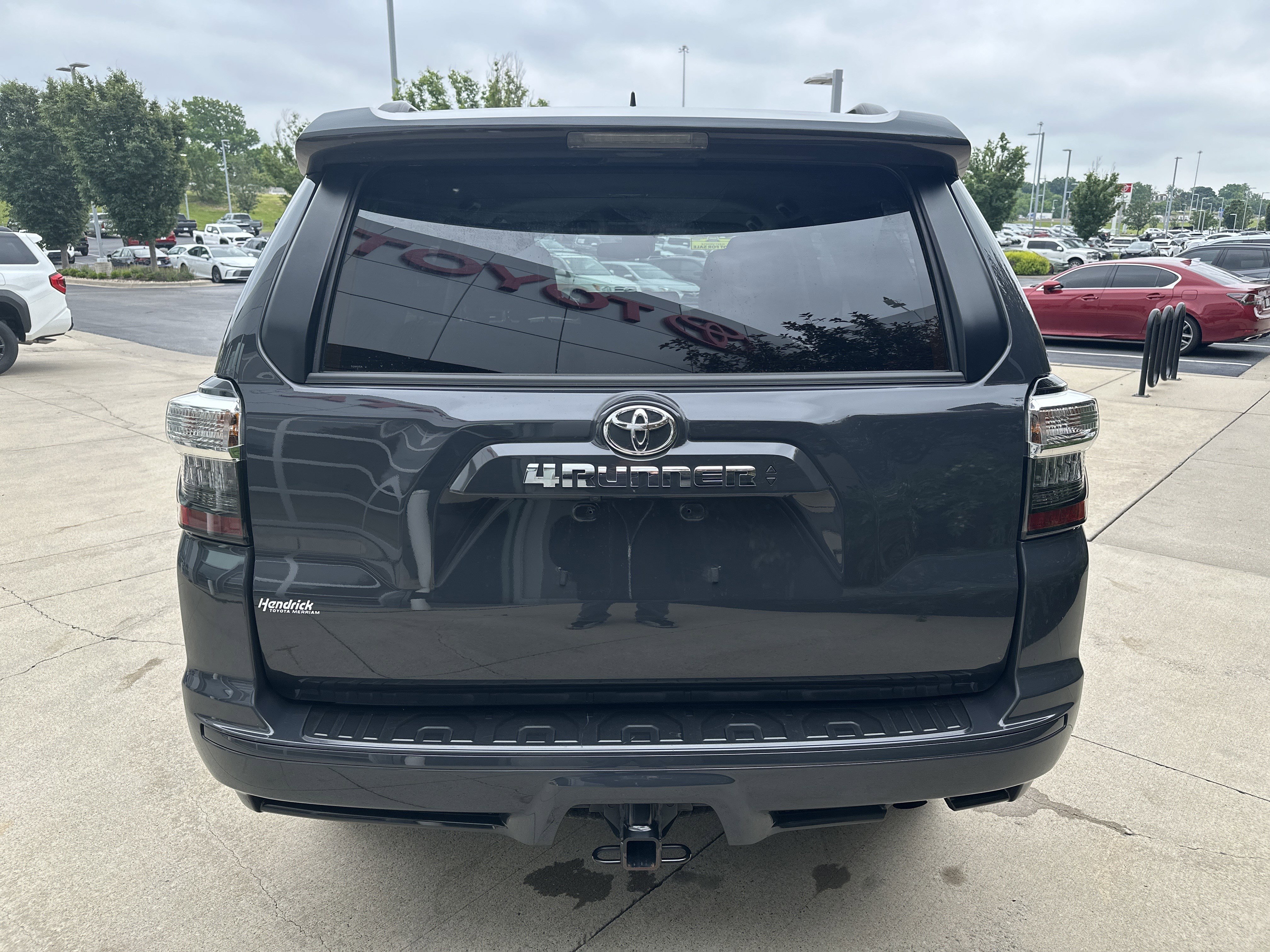 Used 2024 Toyota 4Runner TRD Sport AWD/4WD image 8
