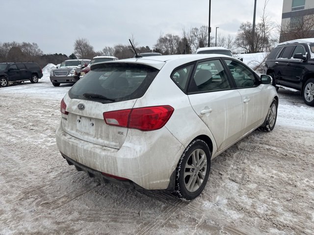 Used 2012 Kia Forte EX image 16