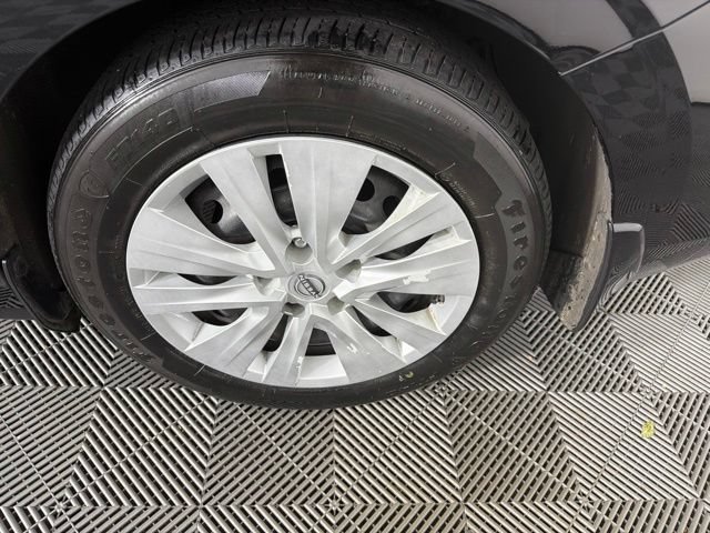 Used 2024 Nissan Sentra S FWD image 32