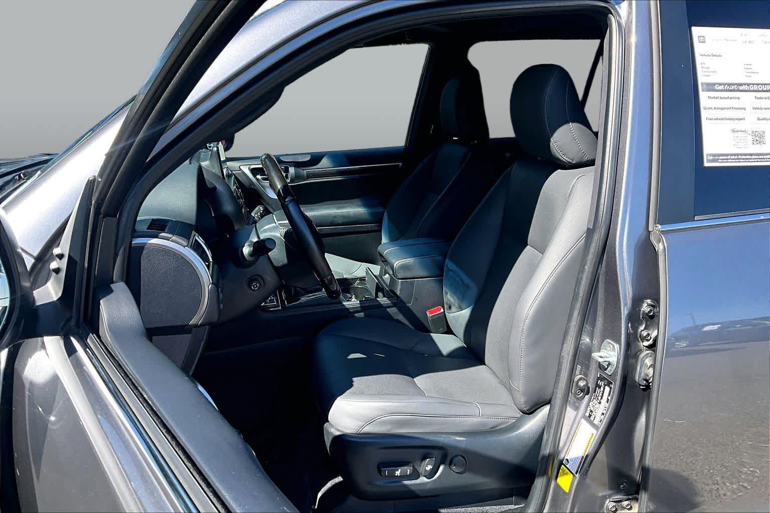 Used 2023 Lexus GX 460 Premium w/ Premium Package AWD/4WD image 9