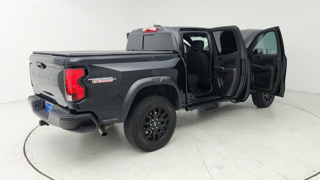 Used 2024 Chevrolet Colorado Trail Boss AWD/4WD image 12