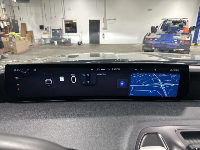 Used 2025 Ford Expedition Active AWD/4WD image 14