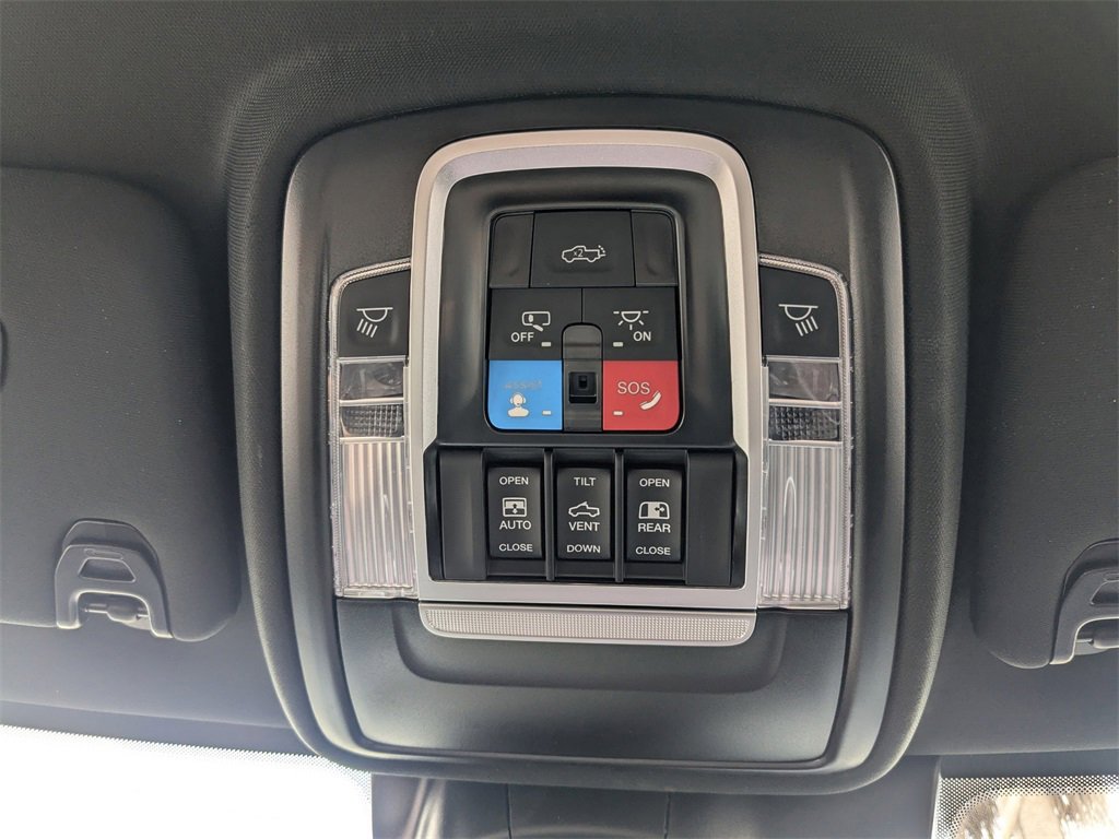 New 2026 RAM 2500 Limited image 32