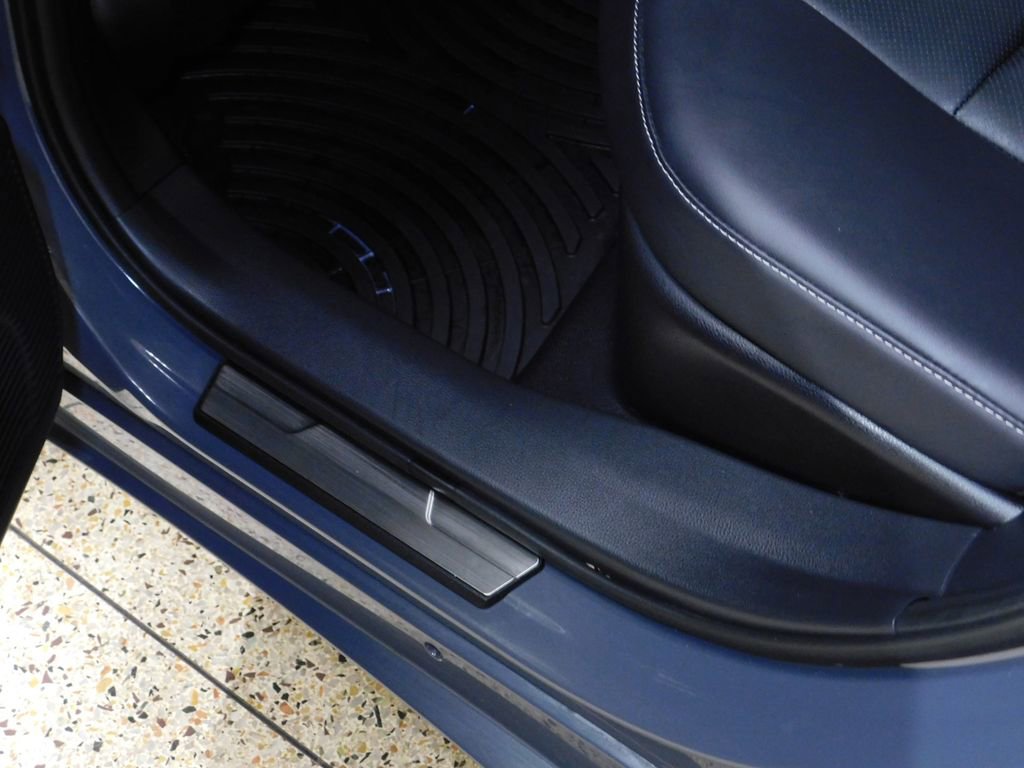 Used 2024 Toyota Prius XLE image 70