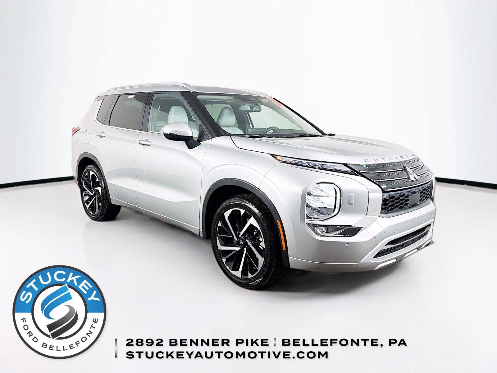 Used 2024 Mitsubishi Outlander SEL