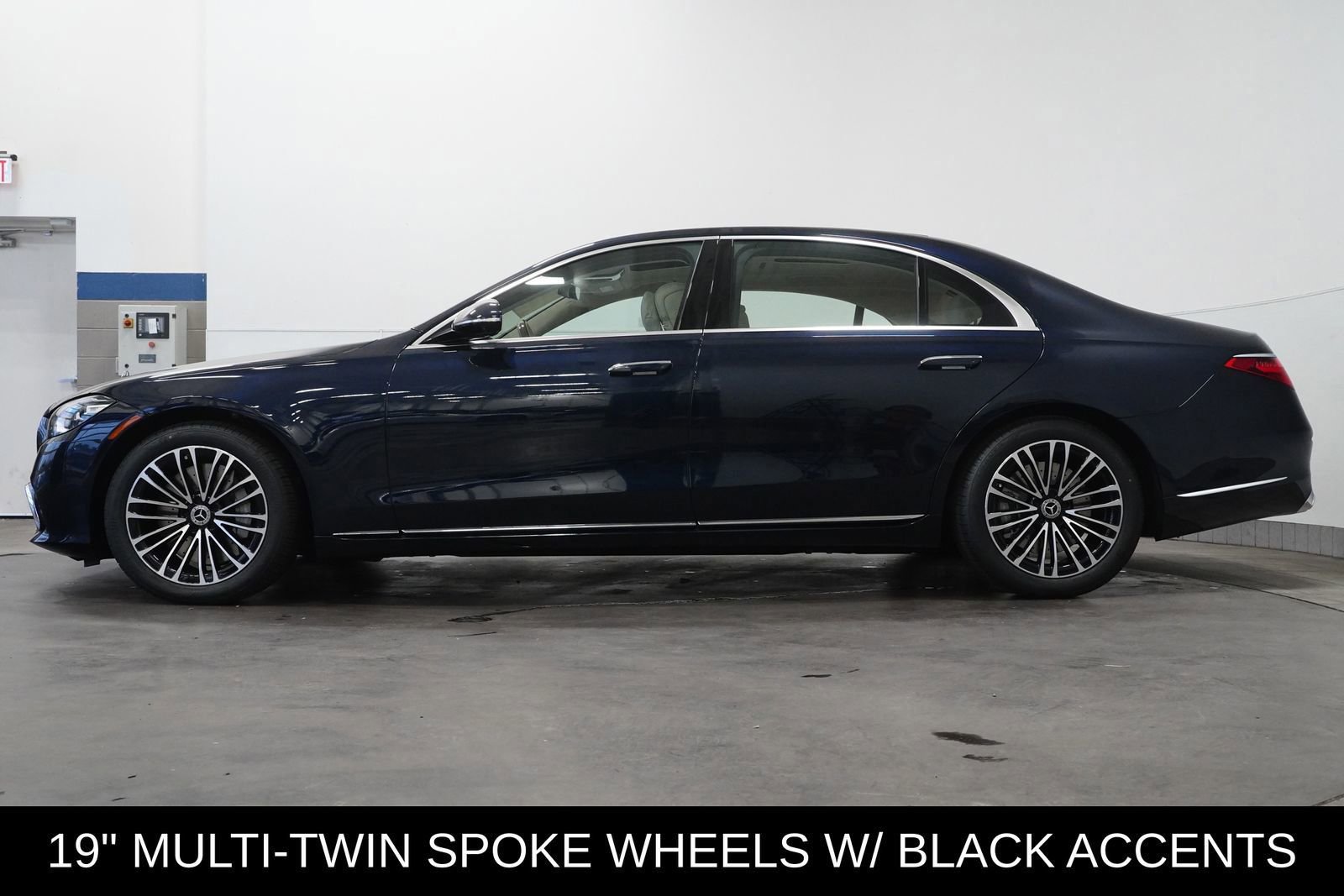 New 2026 Mercedes-Benz S 580 4MATIC Sedan image 6