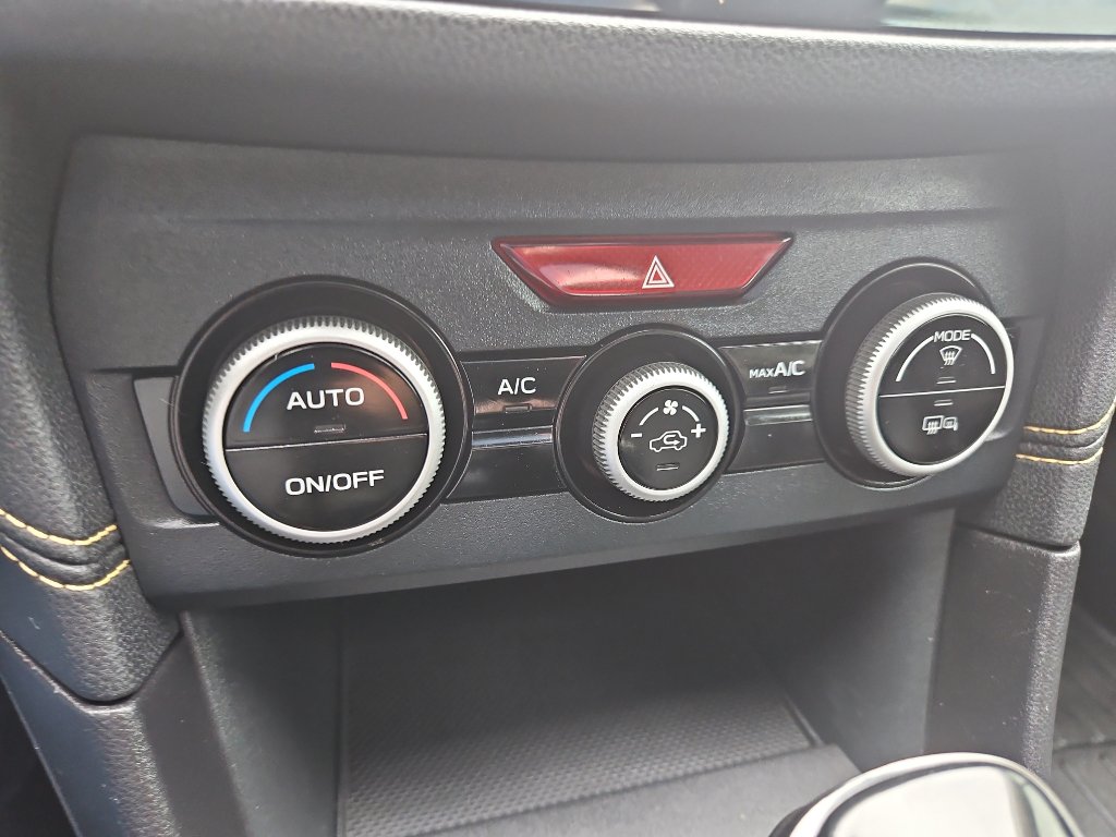 Used 2022 Subaru Crosstrek 2.5i Sport w/ Moonroof Package image 27