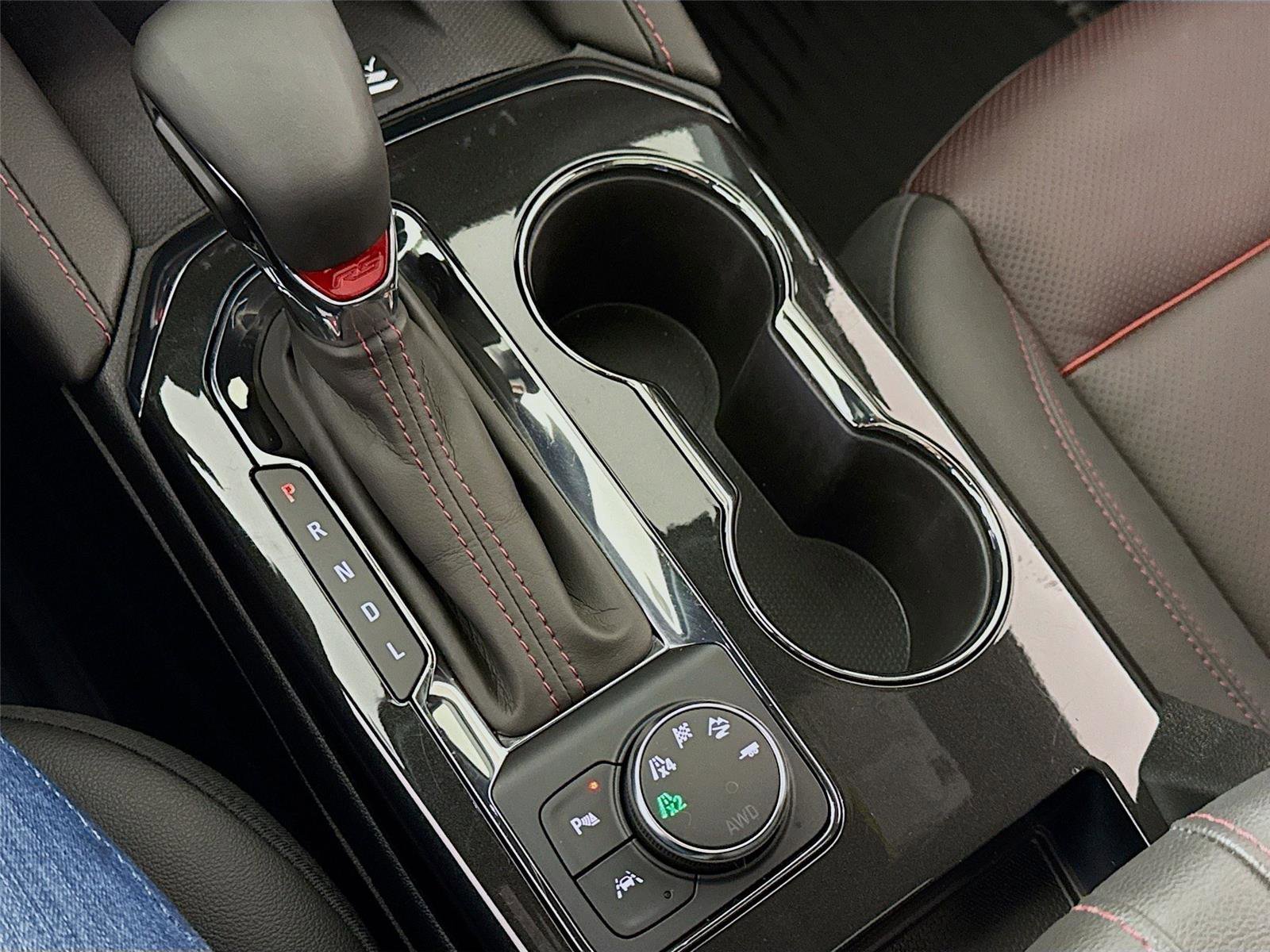 Used 2025 Chevrolet Blazer RS w/ Enhanced Convenience Package image 11