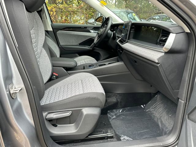 Used 2026 Volkswagen Tiguan S AWD/4WD image 13