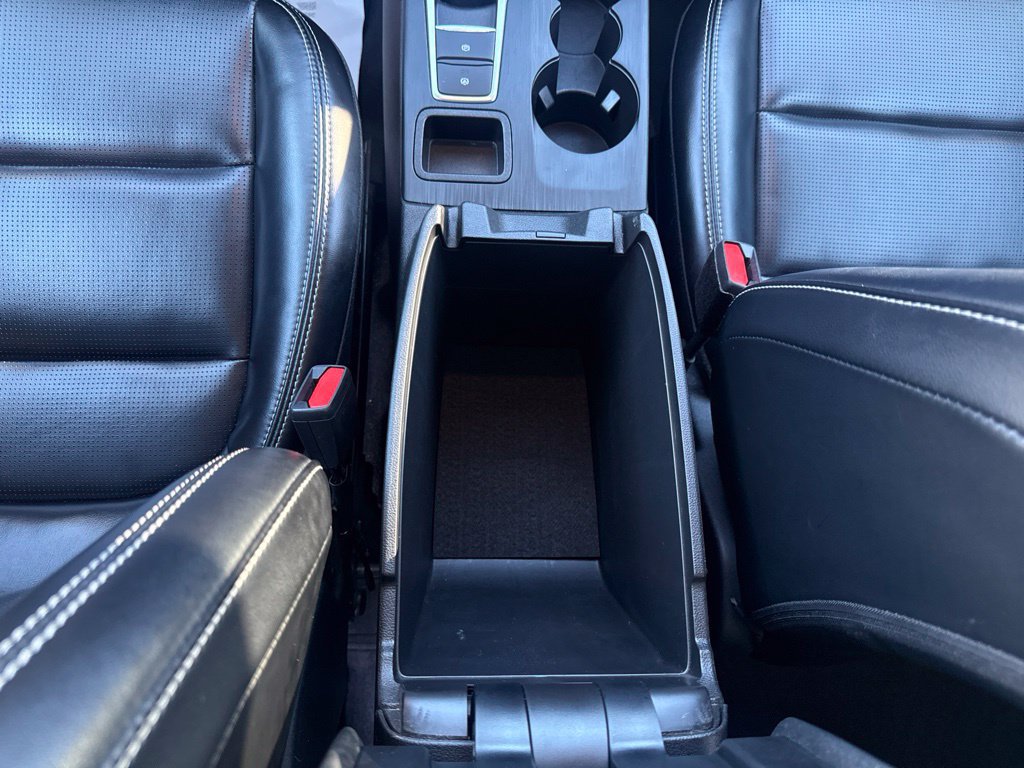 Certified 2024 Ford Escape Platinum AWD/4WD image 30