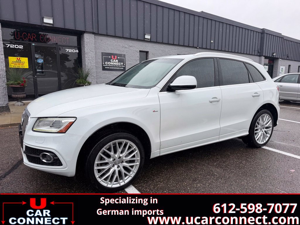 Used 2017 Audi Q5 2.0T Premium Plus w/ Technology Package AWD/4WD image 1