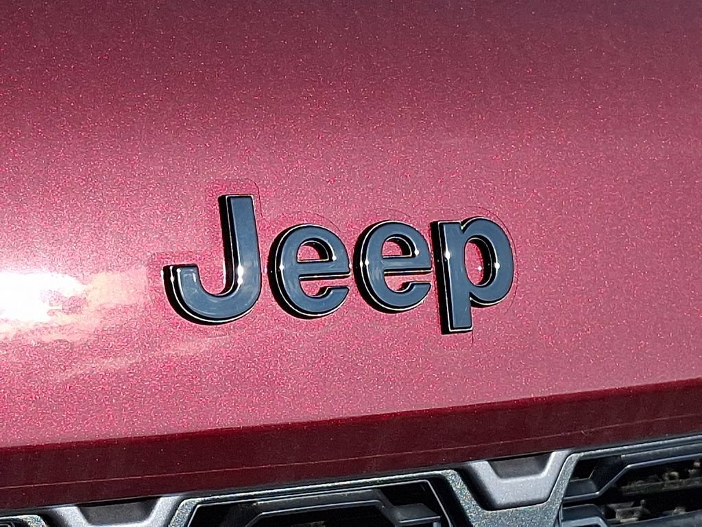 New 2026 Jeep Grand Cherokee Altitude AWD/4WD image 22