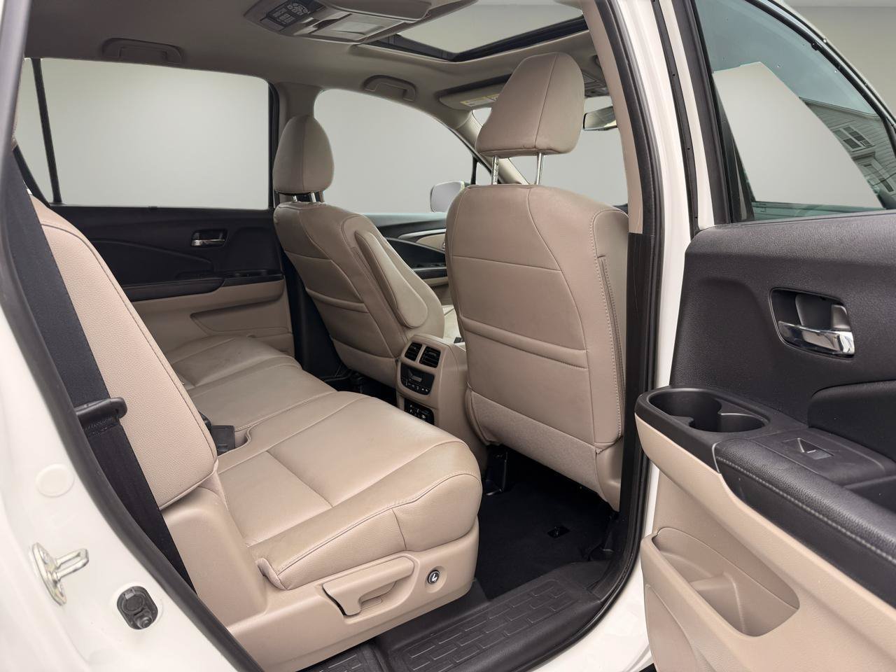 Used 2018 Honda Pilot EX-L image 28