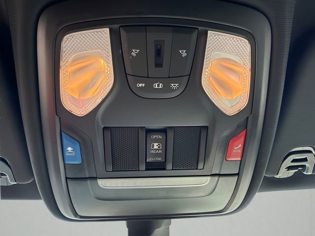Used 2023 RAM 1500 Big Horn AWD/4WD image 36