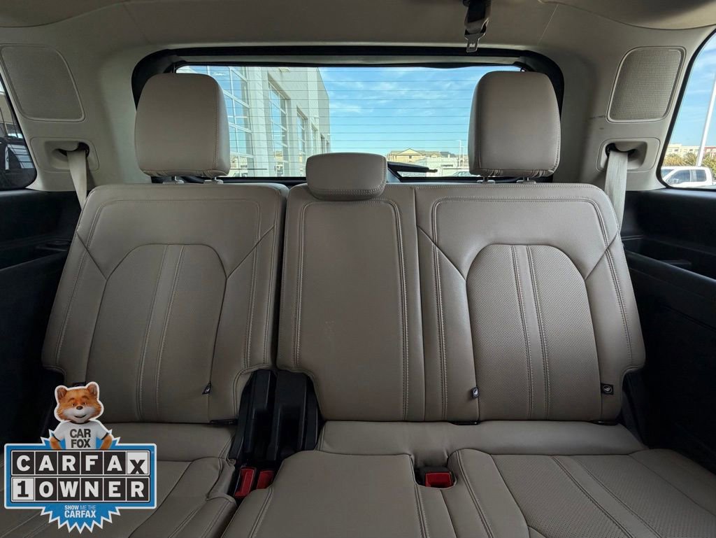 Used 2023 Ford Expedition Limited image 23