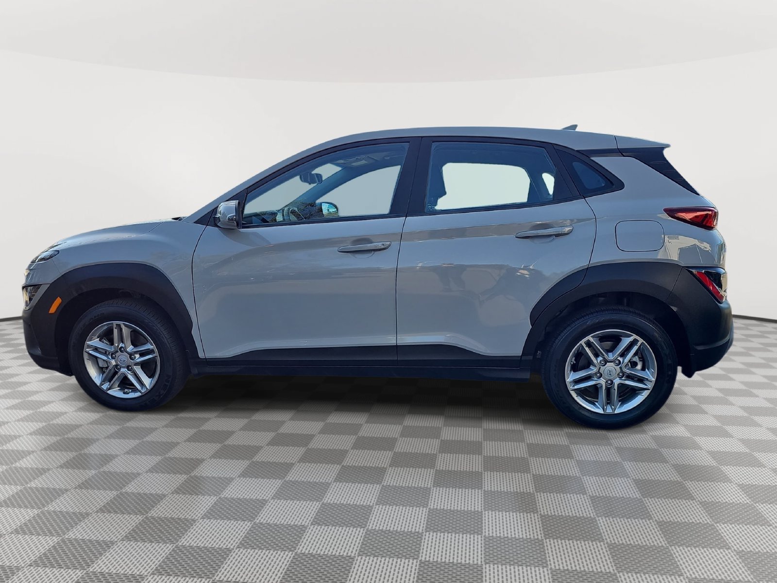Used 2023 Hyundai Kona SE AWD/4WD image 8