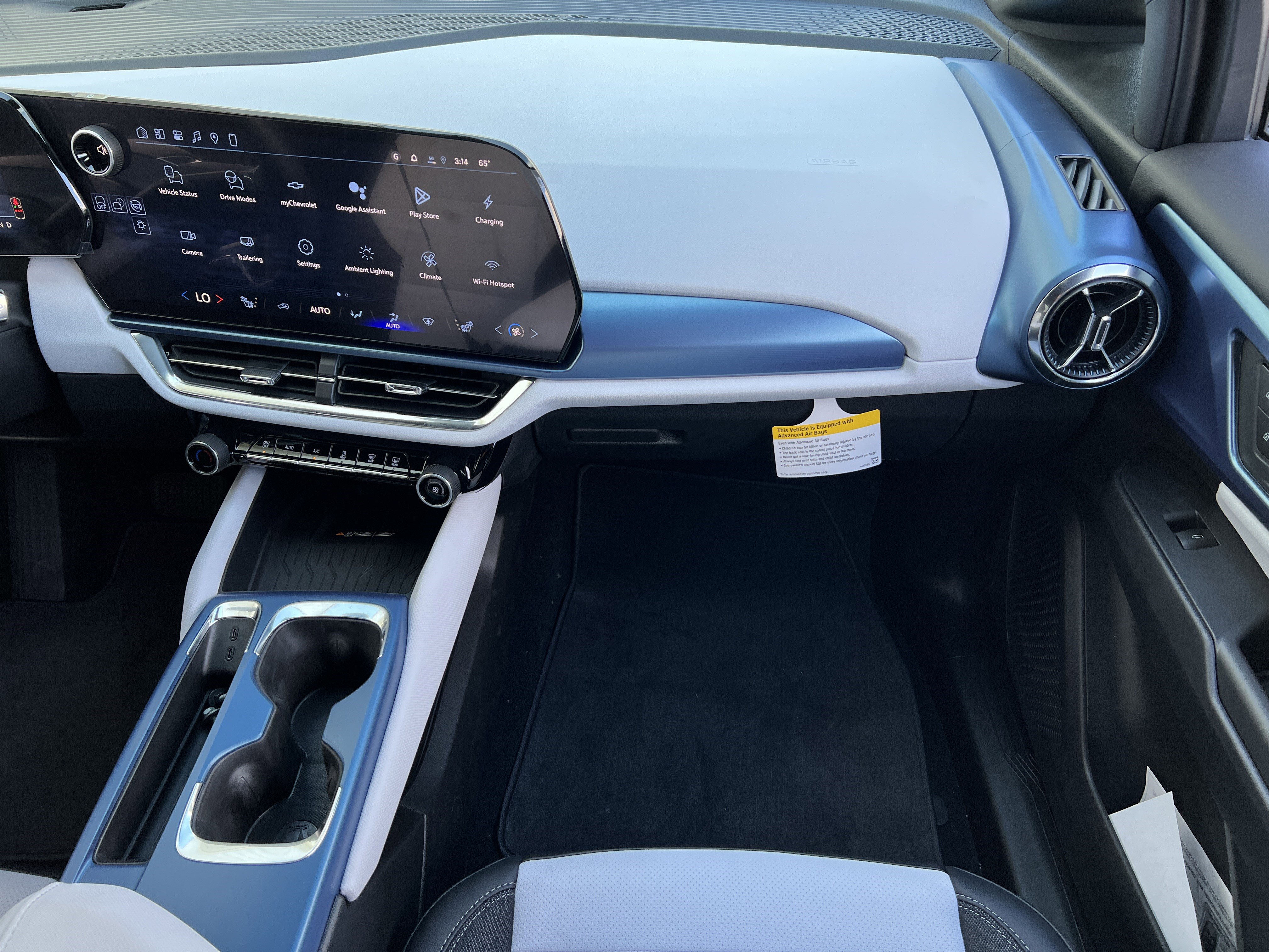New 2026 Chevrolet Equinox EV LT FWD image 34
